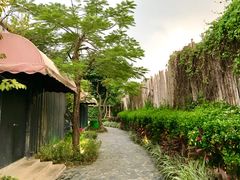 -花溪雨·森林餐厅(石基店)