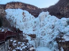 -大平台龙居瀑布旅游区