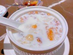 -海派悦庭·海胆烧麦·新融合菜(凯德广场店)