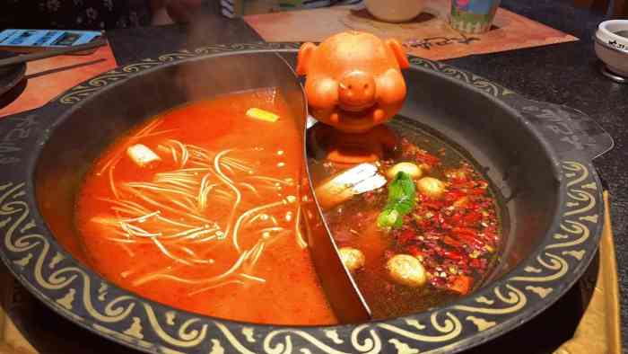 大巴山火锅老门东店