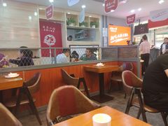 大堂-周鱼小馆石锅酸菜鱼(活力汇店)