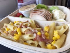-星巴克(上海虹桥新天地二店)