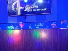 -唱吧麦颂KTV(松江五龙商业广场店)