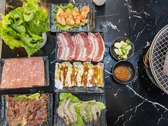 -燚青春泥炉烤肉(东泰店)