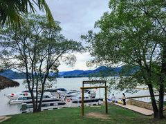 -千岛湖希尔顿休闲艇俱乐部