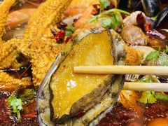 -老东镇啤酒屋海鲜加工·蒸汽海鲜·海鲜烧烤(台东店)