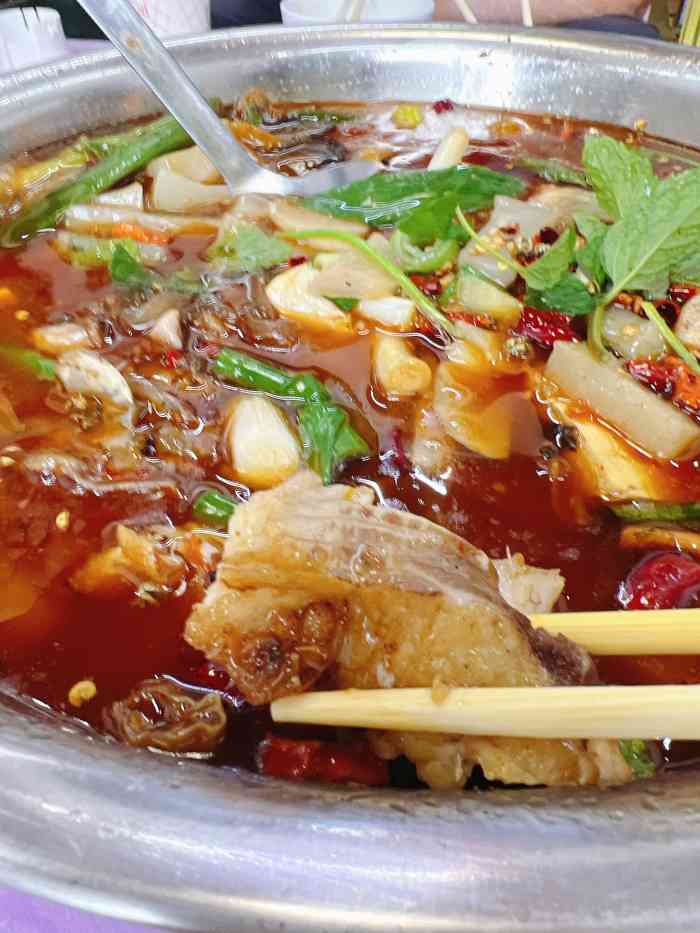 江川三道菜-"冲着口碑开着车专门导航而来,的确,身处村.