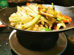 干锅有机花菜-老头儿油爆虾·知味杭州(爱琴海购物中心)
