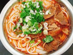 -薛记襄阳香辣牛肉面(平安路店)