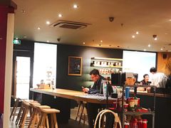 -星巴克(宁波东门银泰店)