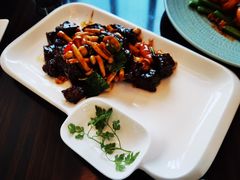 安格斯牛肉粒-环球港凯悦 · 享悦中餐厅