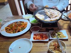 -百年石锅饭·朝鲜族传统民餐