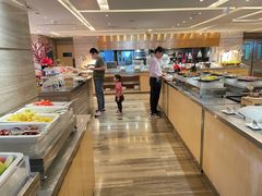 自助取餐区-北京王府井希尔顿酒店·万斯阁西餐厅