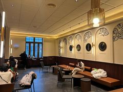 -瑞幸咖啡(江汉路中山大道店)