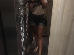 -西安大雁塔科技大学地铁站亚朵酒店