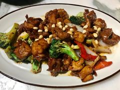 松仁爆三鲜-小吊梨汤·北京菜·烤鸭(鸟巢店)