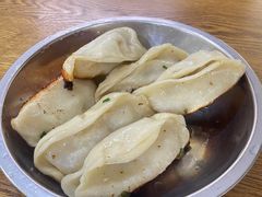 -黄阿姨锅贴大王(万航渡路店)