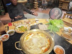 -顶顶汤火牛排火锅·经典铜锅涮肉