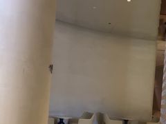 -涨巢·潮玩水疗局