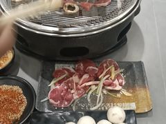 -啊美丽炭火烤肉(滑翔一店)