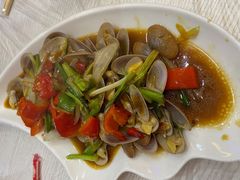 -覃记海鲜美食餐厅