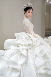 -LOVINA洛维娜婚纱礼服
