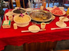 -山城年华老火锅(玉林店)