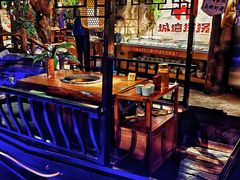 -城墙拐拐火锅(三峡广场黑金冠店)