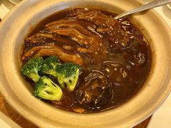 北菇支竹焖鹅掌煲-利苑酒家(合景国际金融广场店)