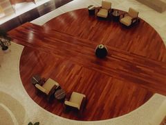 -上海滴水湖皇冠假日酒店