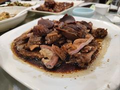 -胜记烧鹅美食