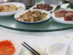 -巨元河鲜酒楼·清远特色菜名店(英德店)