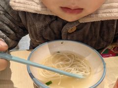 -小杨生煎(金山百联购物中心3楼店)