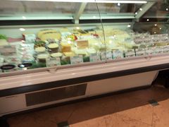 面包甜点陈列柜-申德勒食品(宾都苑店)