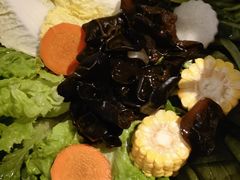 -尚尚仙·酸汤猪手·猪肚鸡火锅(华联万柳购物中心店)