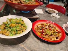 -黄弟大排档·湖南菜·小龙虾·小海鲜(凯旋北路店)