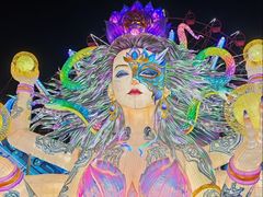 -淄博花灯齐彩城