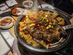 -吞鱼兽麻辣烤鱼(万达店)
