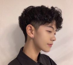 -东秀护肤造型