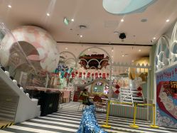 -奈尔宝家庭中心·亲子餐厅(华采天地店)