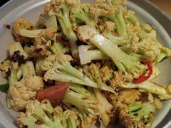 干锅有机菜花-吕氏疙瘩汤·海鲜新鲁菜(凯德mall新都心店)