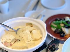咸肉砂锅北豆腐-悦融·京鲁菜·露台花园(安定门店)
