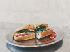 Banhmi-Cô Thành Restaurant