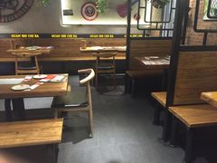 大堂-管氏翅吧(护国寺店)