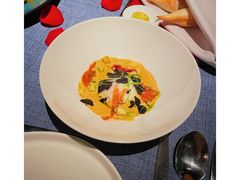 -弦月窗LUNETTE BY AMANDA(复兴路店)