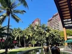 -三亚湾海居铂尔曼度假酒店