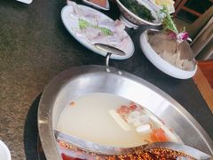 -潘十九地道成都老火锅(孙桥店)