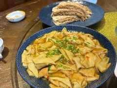 -紫伦饭店·香河肉饼