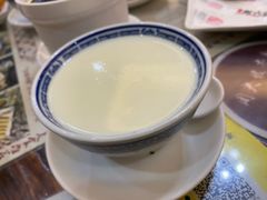-周大娘牛乳(旧寨古村总店)