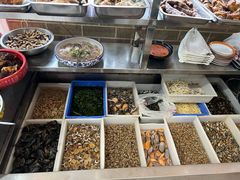 -超越海鲜屋(飞龙物业店)